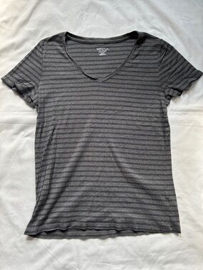 Merona Ultimate Tee Short Sleeve T-Shirt Size XL Gray Black Stripes